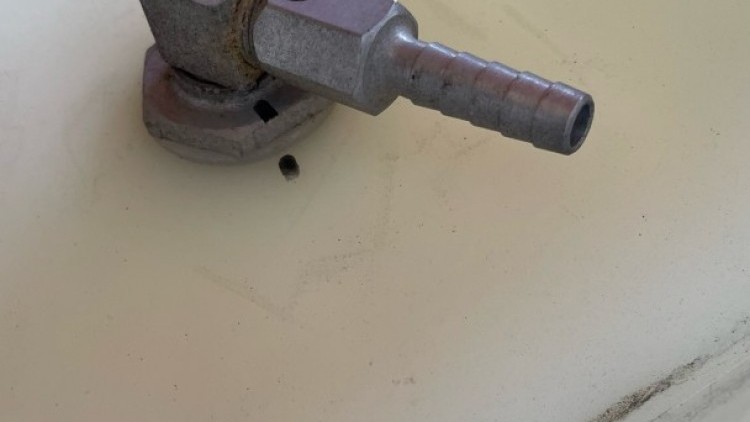 Dep&oacute;sito de Combust&iacute;vel Fixo &ndash; 280Lt