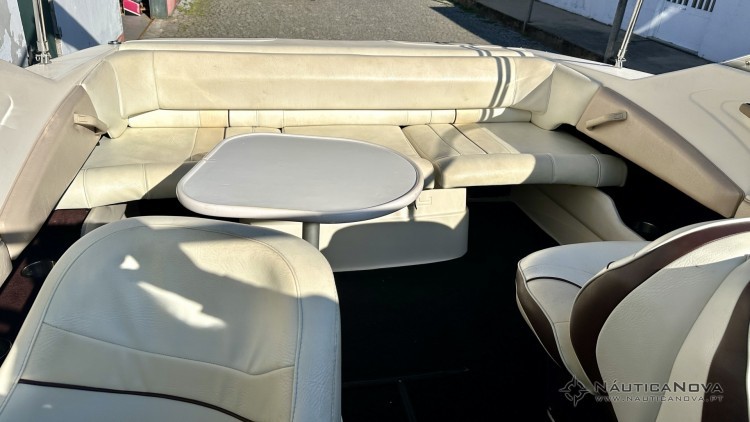 Monterey 235 Montura