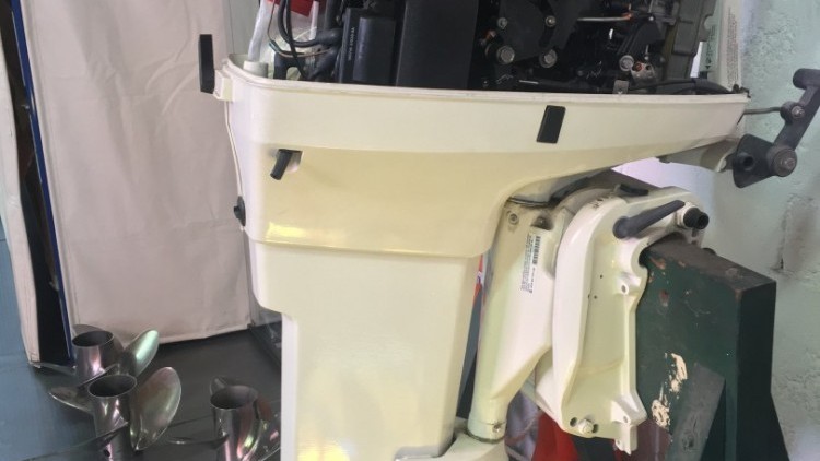 Motor Novo Johnson 40Hp