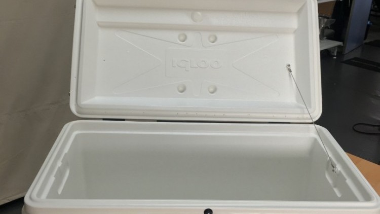 Geleira IGLOO MARINE ULTRA 68L